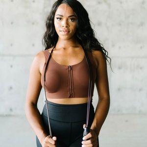 Zyia front zip access bra